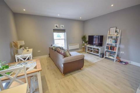 2 bedroom flat for sale, Mary Street, Cheadle House, SK8