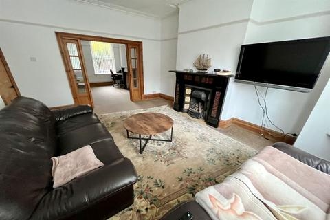 4 bedroom terraced house for sale, Walsingham Avenue, Manchester, M20
