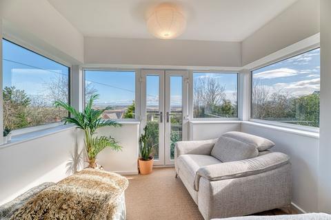 2 bedroom detached house for sale, Top Road, Frodsham, WA6
