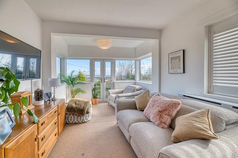 2 bedroom detached house for sale, Top Road, Frodsham, WA6