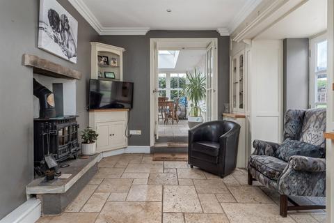 6 bedroom end of terrace house for sale, Alderley Road, Prestbury, SK10