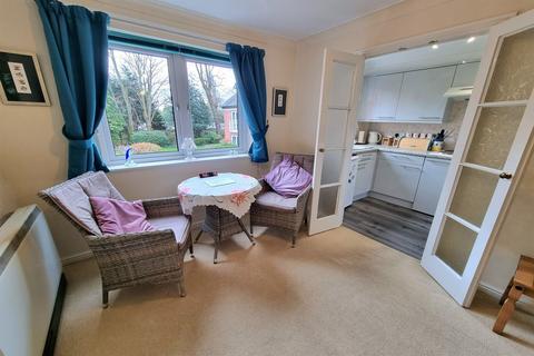1 bedroom flat for sale, Whitehall Road, Sale, M33