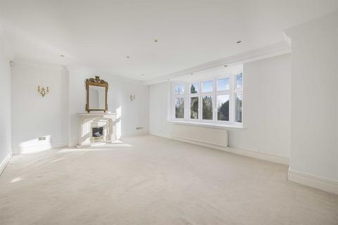 2 bedroom flat for sale, Harrop Road, Altrincham WA15