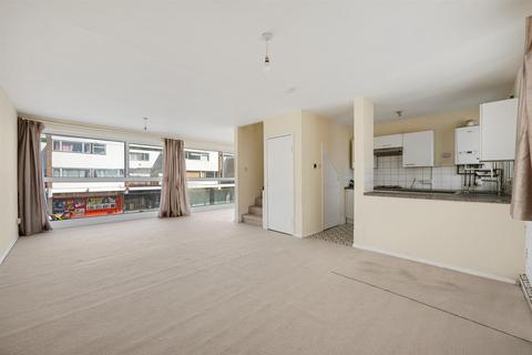3 bedroom maisonette for sale, Letchworth Drive, Bromley