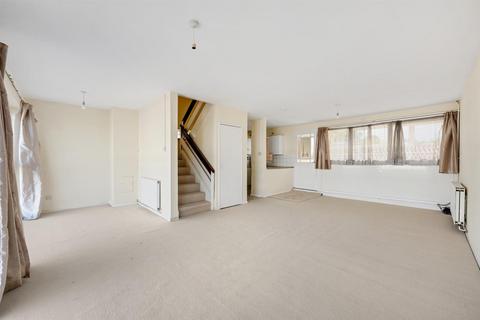 3 bedroom maisonette for sale, Letchworth Drive, Bromley