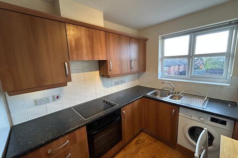 1 bedroom flat for sale, Newarth Drive, Lymm, WA13