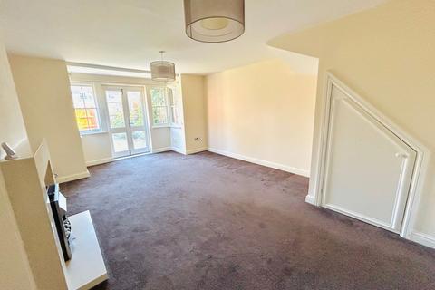 3 bedroom terraced house for sale, Laburnum Court, Lymm, WA13