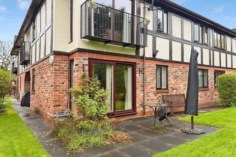2 bedroom retirement property for sale, Glenbourne Park, Bramhall, SK7 - Ground Floor Apartment With Garden Access