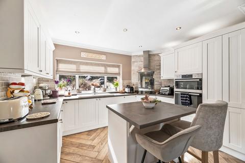 2 bedroom detached bungalow for sale, Portland Place, Helsby, WA6