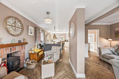 2 bedroom detached bungalow for sale, Portland Place, Helsby, WA6