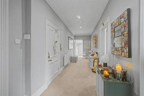 3 bedroom apartment for sale, Richmond Road, Altrincham WA14