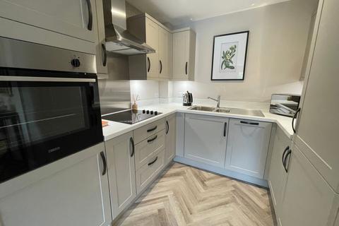 undefined, Whitbarrow Road, Lymm WA13