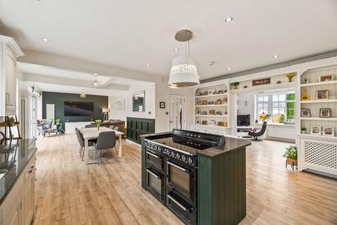 5 bedroom detached house for sale, Hollow Lane, Kingsley, WA6