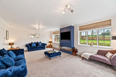 5 bedroom detached house for sale, Hollow Lane, Kingsley, WA6