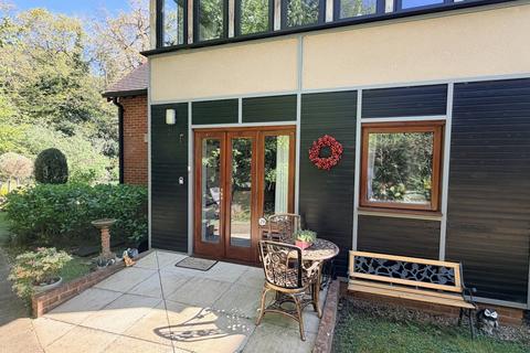 1 bedroom retirement property for sale, Ipswich Road, Woodbridge, IP12