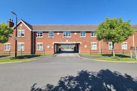 2 bedroom flat for sale, Balliol Court, Sale, M33