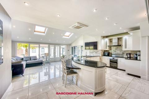 6 bedroom detached house for sale, Grasmere Crescent, Bramhall, SK7