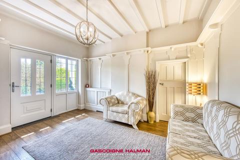 6 bedroom detached house for sale, Grasmere Crescent, Bramhall, SK7