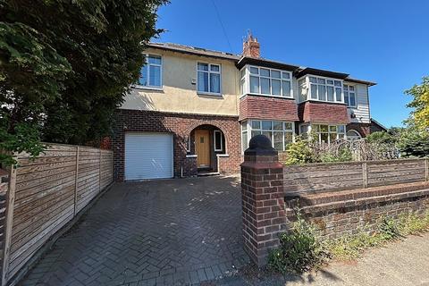 4 bedroom semi-detached house for sale, Parrs Wood Road, Didsbury, M20