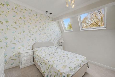 undefined, Inglewood, St Margarets Road, WA14