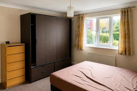 2 bedroom flat for sale, Waterside, Chapel Road, Sale, M33