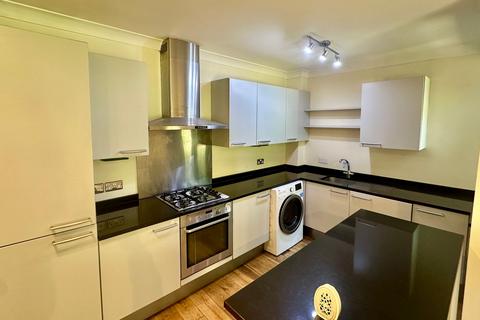 2 bedroom flat for sale, Moseley Road, Cheadle Hulme, SK8