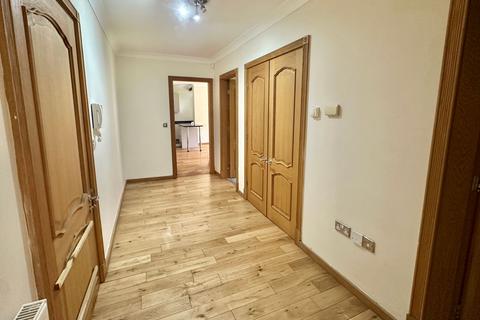 2 bedroom flat for sale, Moseley Road, Cheadle Hulme, SK8