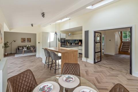 5 bedroom detached house for sale, Yew Tree Way, Prestbury, SK10