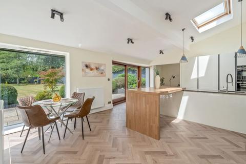 5 bedroom detached house for sale, Yew Tree Way, Prestbury, SK10