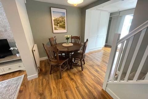 2 bedroom cottage for sale, Stanley Road, Knutsford, WA16