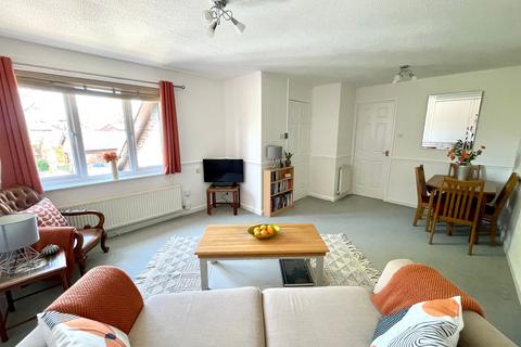 2 bedroom apartment for sale, Nightingale Close, Wilmslow, SK9