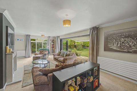 4 bedroom detached house for sale, Oakwood Drive, Prestbury, SK10
