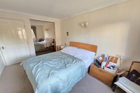 1 bedroom apartment for sale, Groby Road, Altrincham WA14