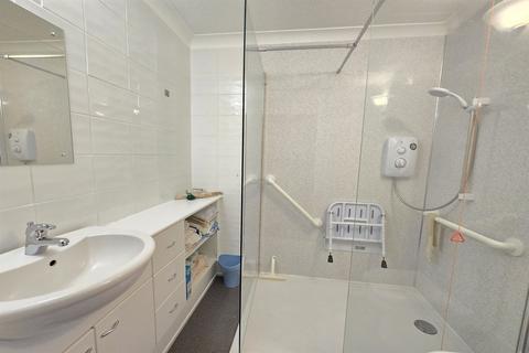 1 bedroom apartment for sale, Groby Road, Altrincham WA14