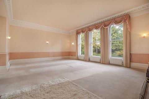 2 bedroom apartment for sale, Devisdale Road, Altrincham WA14