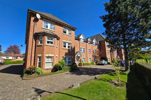 2 bedroom flat for sale, Wellington Road, Altrincham WA15