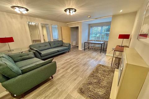 4 bedroom terraced house for sale, Nell Lane, West Didsbury, M20