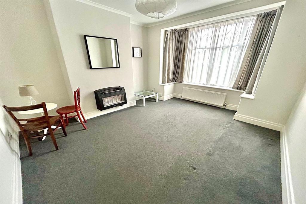 House in Manchester, Didsbury - View 2