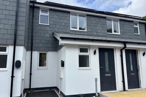 2 bedroom terraced house to rent, Terras Road, St. Austell, PL26