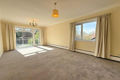 2 bedroom flat for sale, Maple Road West, Manchester M23