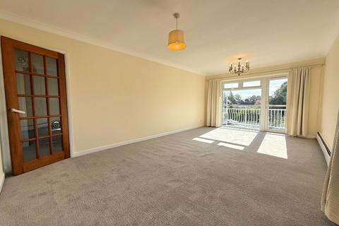 2 bedroom flat for sale, Maple Road West, Manchester M23