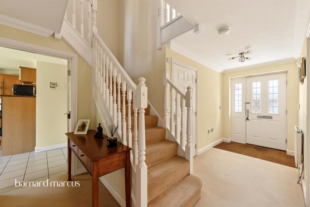 House in Coulsdon, Netherne-on-the-Hill - View 3