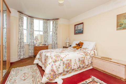 1 bedroom flat for sale, Beltinge Road, Herne Bay, Kent, CT6