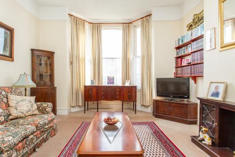 1 bedroom flat for sale, Beltinge Road, Herne Bay, Kent, CT6