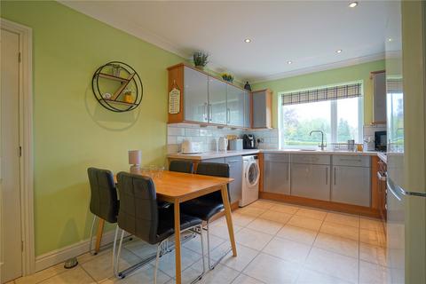 2 bedroom bungalow for sale, Moorlands, Wickersley, Rotherham, South Yorkshire, S66