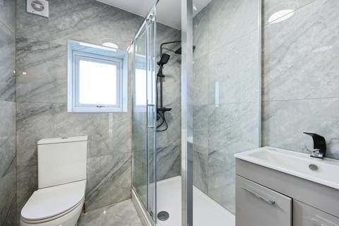 4 bedroom semi-detached house for sale, Station Approach, Whyteleafe, Surrey, CR3
