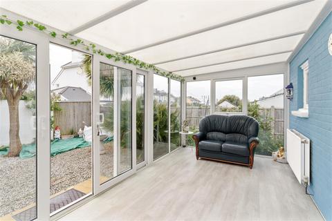 3 bedroom detached bungalow for sale, The Fairways, Bideford EX39