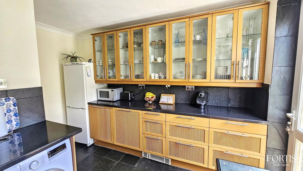 House in Cardiff, Fairwater - View 5