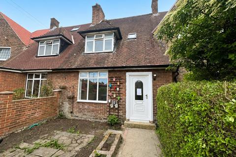 2 bedroom house for sale, Glenbow Road, Bromley, BR1