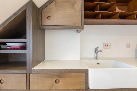 1 bedroom flat for sale, Newington Green, London N16